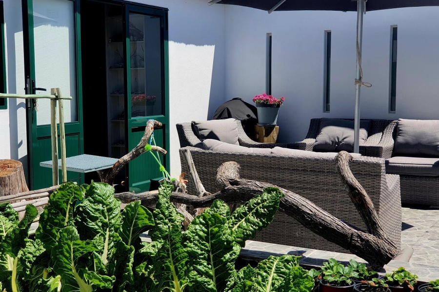 4 Bedroom Property for Sale in Fynbosstrand Western Cape